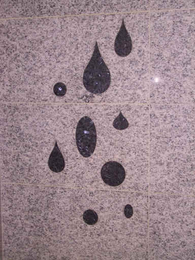 ORNAMENTE